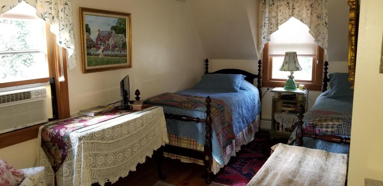 Eastgate Inn B&B Lenox Exteriér fotografie